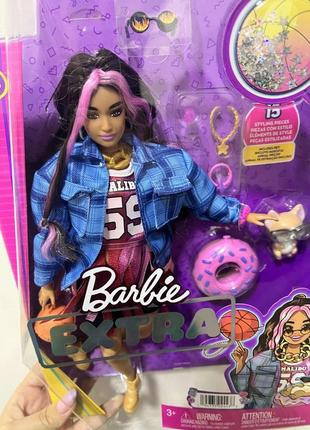 Кукла с аксессуарами mattel barbie extra puppe basketball-look