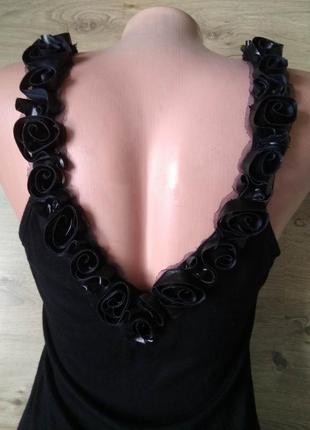 Летняя чёрная туника удлиненная маечка с глубоким вырезом на спине и розами/l