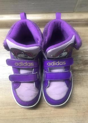 Кроссовки adidas оригинал 17,3 см, сникерсы