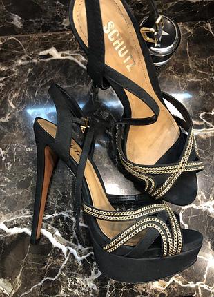 Босоніжки schutz, р. 38