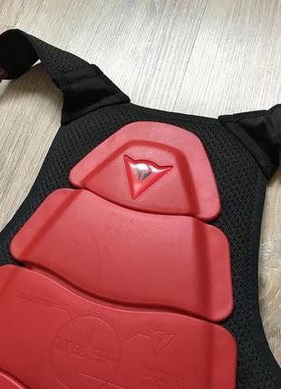 Защита спины детская dainese kid back protector4 фото