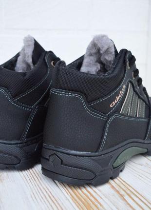 Чоловічі кросівки adidas чорні хакі м’ягка шкіра на хутрі зимовий варіант шнурівка гори адідас5 фото
