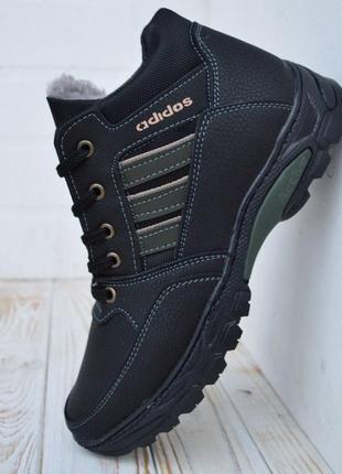 Чоловічі кросівки adidas чорні хакі м’ягка шкіра на хутрі зимовий варіант шнурівка гори адідас7 фото