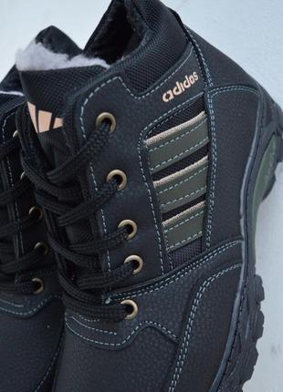 Чоловічі кросівки adidas чорні хакі м’ягка шкіра на хутрі зимовий варіант шнурівка гори адідас8 фото