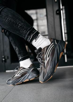 Кросівки adidas yeezy boost 700 v2 geode