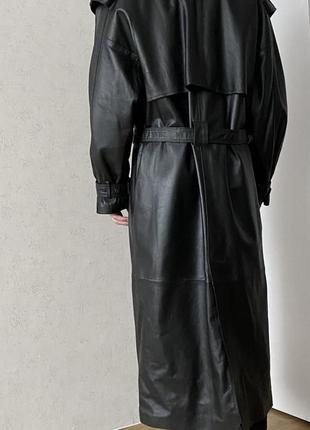 Винтажное кожаное пальто с утепленной подкладкой4 фото