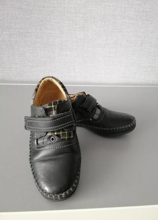 Наші шкіряні туфлі 27 в дуже красивому стані