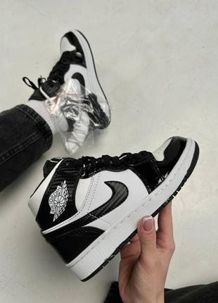 Nike air jordan 1 mid carbon из натуральной кожи, текстиль+ дополнительные шнурки