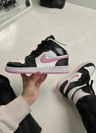 Nike air jordan mid pink black + додаткові шнурки,матеріал: натуральна шкіра,текстиль3 фото