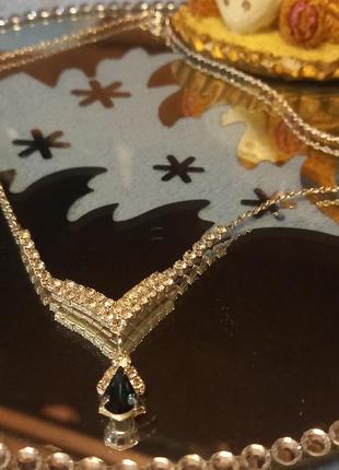 Вечірнє колье з підвісом сапфірового кольору. чехія.