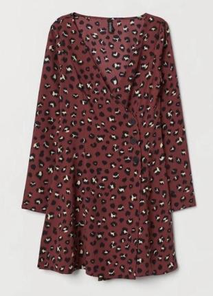 Бордовое платье на запах у леопардовый принт от h&m