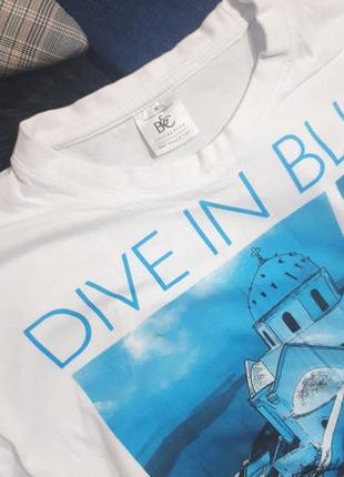 Белая футболка с принтом. стильная футболка с рисунком9 фото