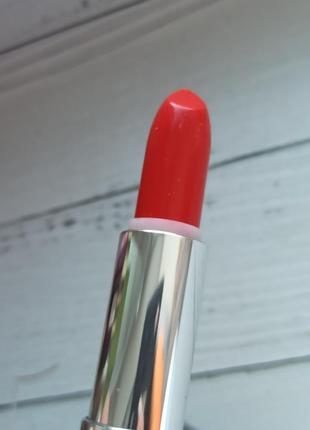 Maybelline hydra extreme помада 538