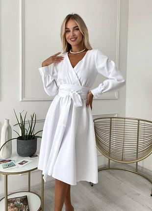Белое нарядное миди платье