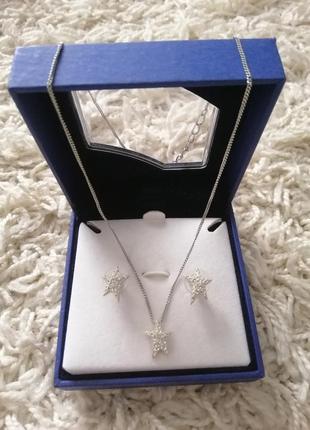 Набір ланцюжок і сережки гвоздики swarovski оригінал із сертифікатами в новому стані