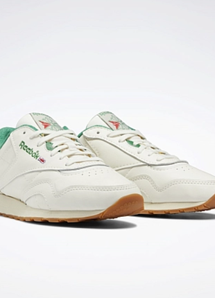 Кросівки reebok classic leather plus white