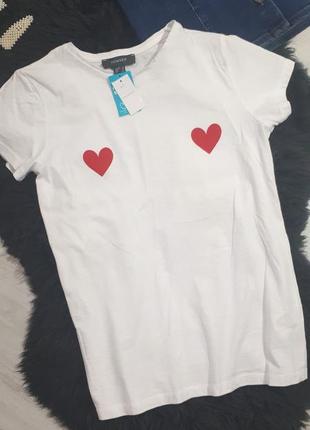 Стильная белая футболка с сердечками. футболка с принтом. белая футболка от primark5 фото