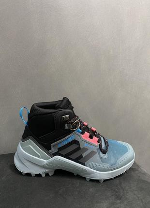 Водостійкі кросівки adidas terrex swift r3