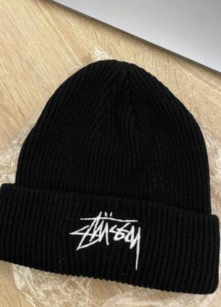 Шапка stussy