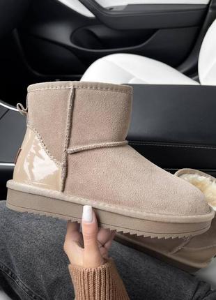 Водовідштовхуючі уггі ugg лакований задник