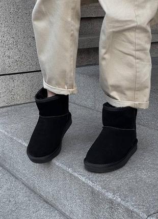 Жіночі ugg black (замша)10 фото