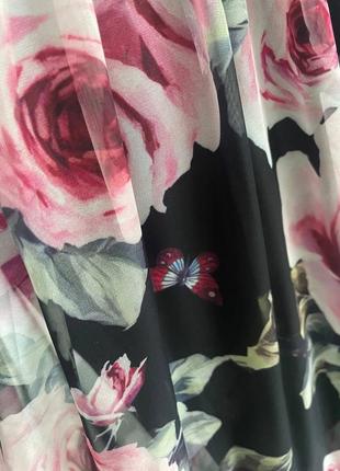 Довга красива сукня в стилі dolce & gabbana з трояндами9 фото