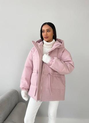 Теплая зимняя куртка с капюшоном розовая9 фото