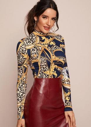 Водолазка размера plus в принт versace от shein