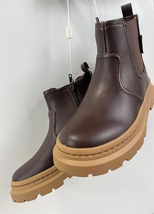 Челсі zara