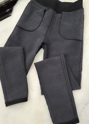 Стрейч джинсы на резинке серый мех🩶5 фото