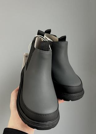 Прорезинкні чобітки zara