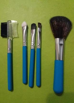 Набор кистей