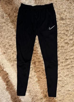 Штаны спортивные nike pants dri-fit с крайних коллекций, оригинал