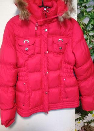 Тепла жіноча куртка зимова, короткий пуховик, куртка з капюшоном червона