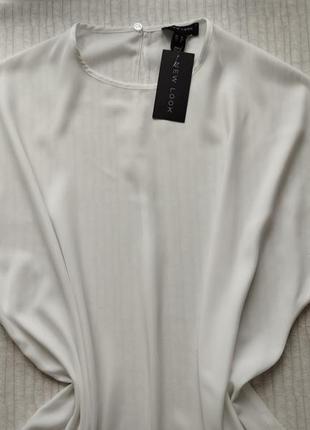 Симпатична базова біла блузка.4 фото