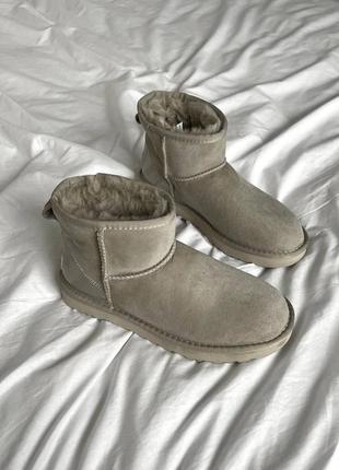 Женские ugg mini mokko glossiness premium
