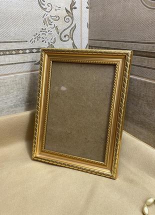 Фоторамка золотиста / рамка для фото в золотому кольорі / рамка для фото