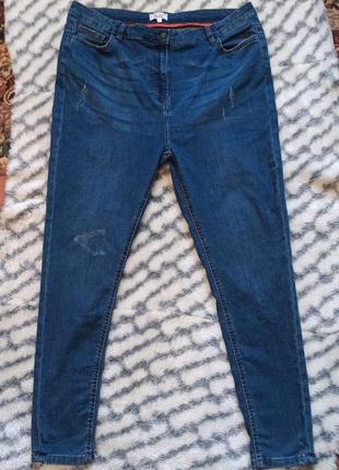 Стильні стрейтчиві джинси з потертостями matalan2 фото