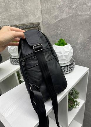 Мужская черная практичная стильная сумочка слинг натуральная кожа4 фото