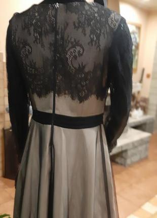 Шикарное праздничное вечернее платье с кружевом