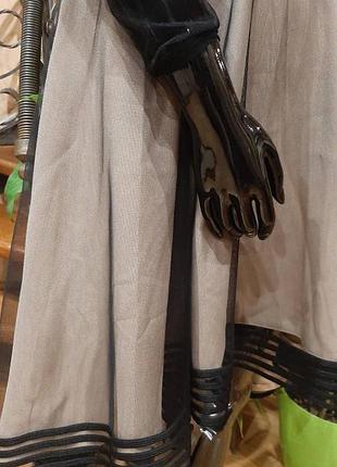 Шикарное праздничное вечернее платье с кружевом