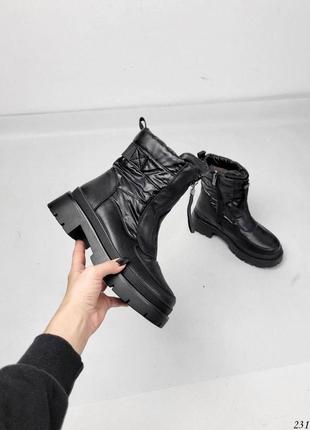 Женские черные зимние ботинки1 фото