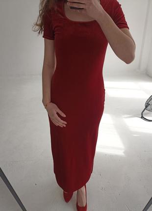 Красное платье, размер s