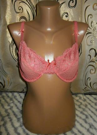 Дуже красивий мереживний бюстгальтер 36d 80d bhs