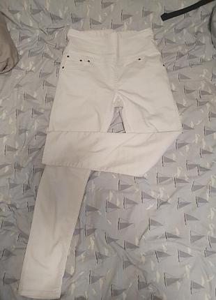 Джегинсы белые р.48