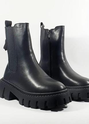 Жіночі черевики chelsea boots leather