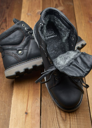 Мужские теплые зимние стильные ботинки из натуральной кожи и меха2 фото
