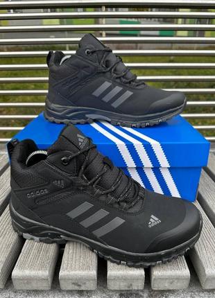 Кросівки adidas