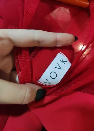 Вечірня червона сукня