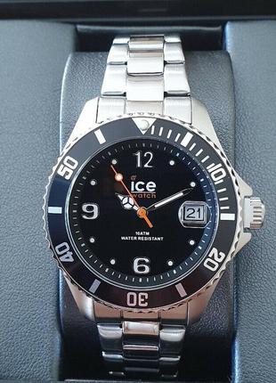 Стильний жіночий годинник ice watch з нержавіючої сталі з чорним циферблатом.